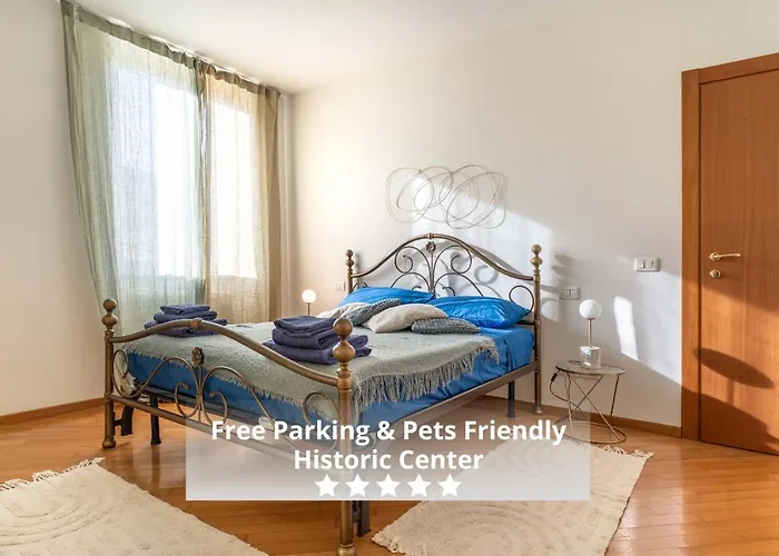 Heart Of Historic Center - Free Parking & Pet Friendly - Fast Wifi - Historical Palace