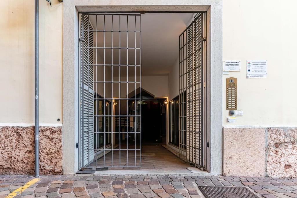 Apartamento Heart Of Historic Center - Free Parking & Pet Friendly - Fast Wifi - Historical Palace Trento